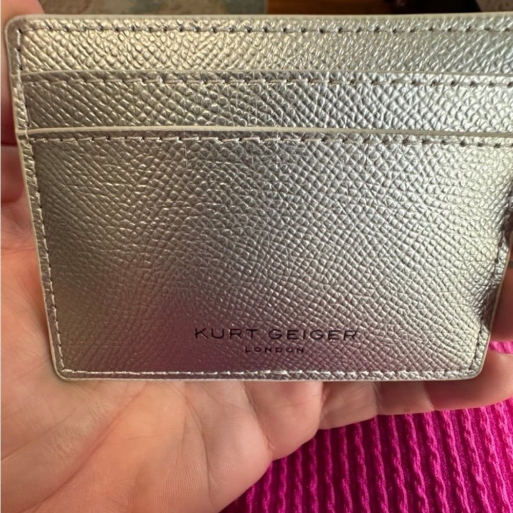 Kurt Geiger Shimmering Silver Card Holder - Picture 2 of 4